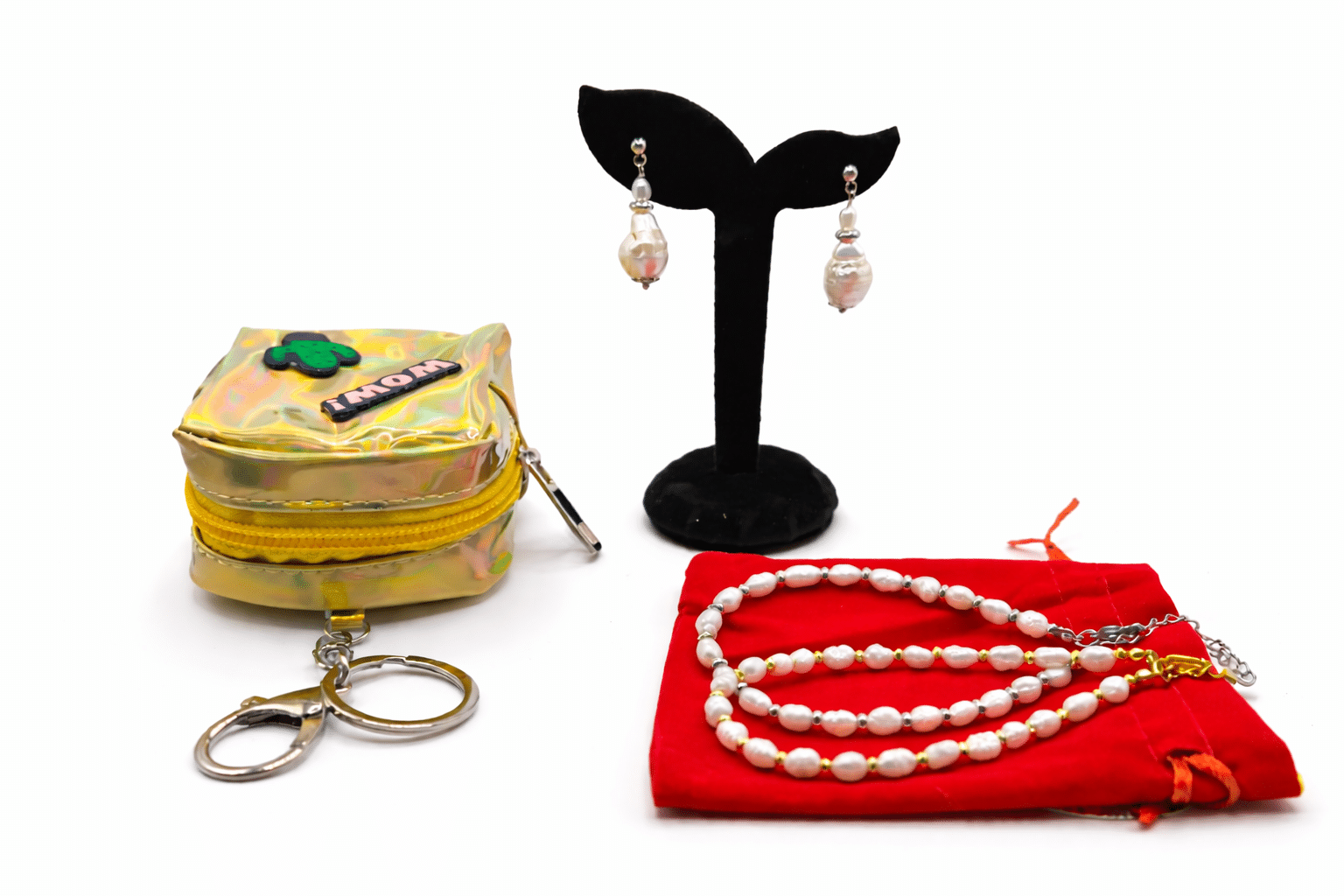 Pearl Jewelry Gift Set with Mini Carry Pouch